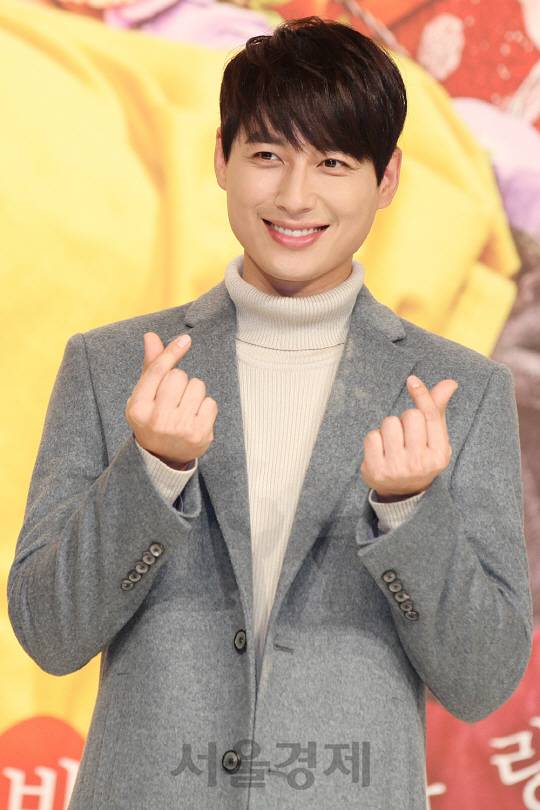 이지훈, 이렇게 따스운 미소로 악역을? (오마이금비)