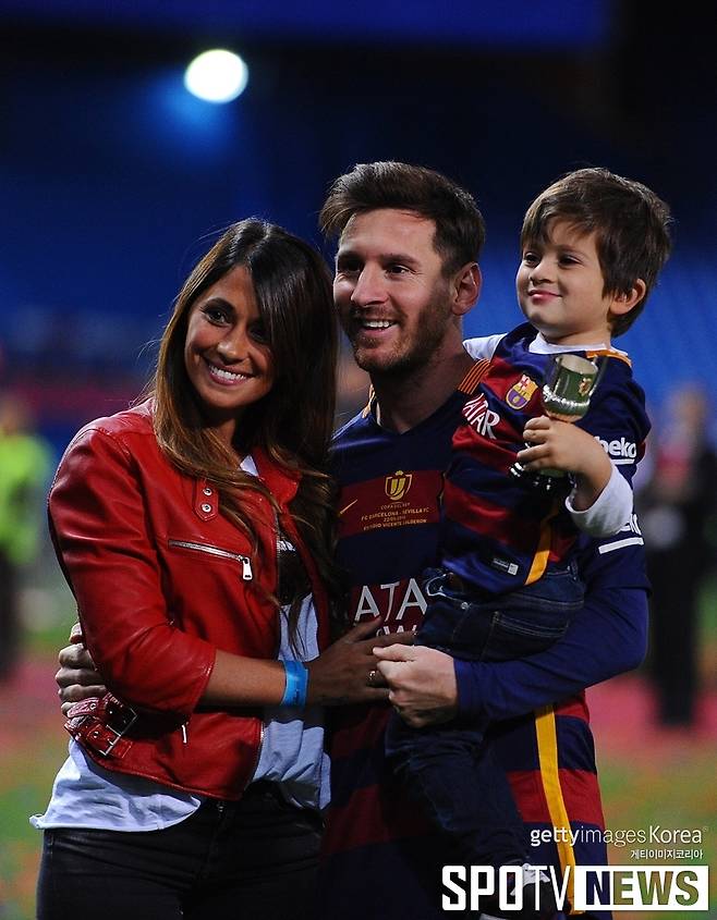 ▲ 메시가 오래된 연인과 2017년 결혼한다.