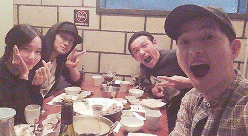 군함도 회식 송중기 소지섭 이정현 황정민