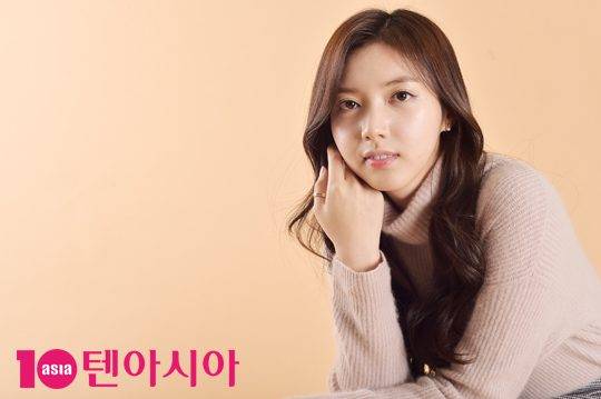 영화 ‘당신 거기있어줄래요’ 에서 열연한 배우 채서진이 서울 중구 청파로 한경텐아시아 루이비스 스튜디오에서 진행된 인터뷰에 앞서 포즈를 취하고 있다. / 사진=조준원 기자 wizard333@