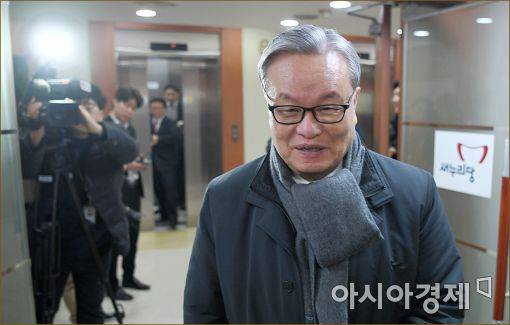 인명진 새누리당 비대위원장