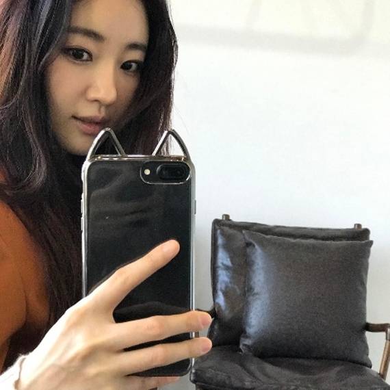 [사진 김사랑 인스타그램 캡처]