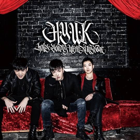 그룹 노라조 이혁의 근황이 관심을 모으고 있다.