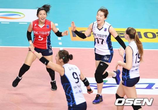 김미연(가운데).