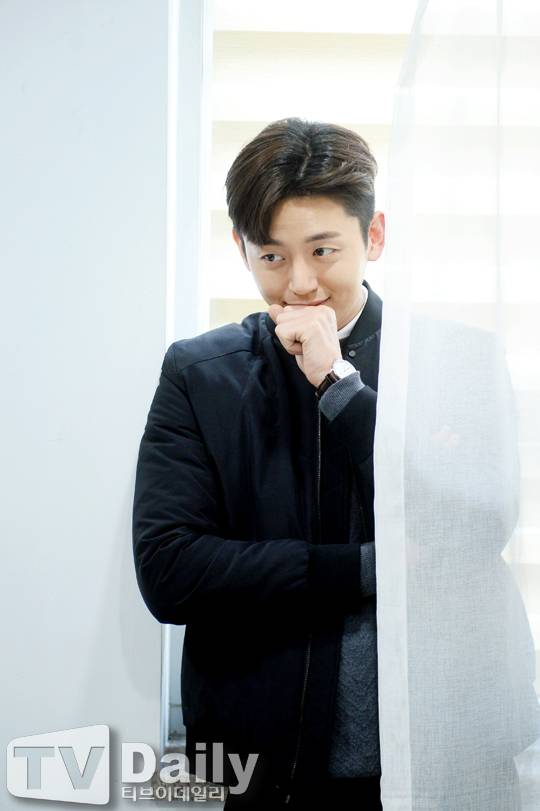 푸른 바다의 전설 이지훈