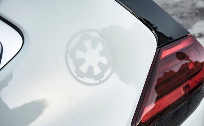 은하 제국 엠블럼 스티커