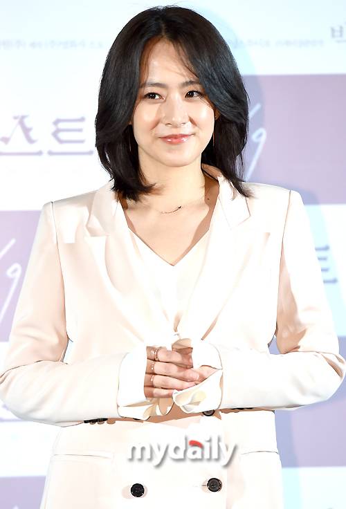 ▲ 류현경 '빛나는 모찌 피부'