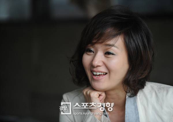 2011년, 배종옥. 사진|강윤중 기자 yaja@kyunghyang.com