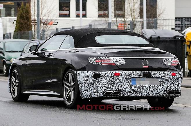 메르세데스-벤츠 S63 AMG 카브리오 시험주행차