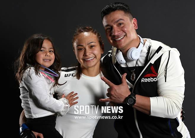 ▲ 미셸 워터슨의 단란한 가정.