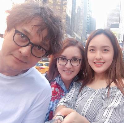 왼쪽부터 조민기, 김선신, 조윤경. [사진 조윤경 인스타그램]