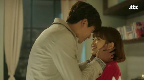 박형식은 JTBC '힘쎈여자 도봉순'에서 박보영과 함께 커플로 호흡을 맞췄다. (사진='힘쎈여자 도봉순' 캡처)