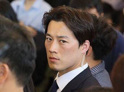 최영재 경호원. [사진 문재인 대통령 팬카페 '젠틀재인']