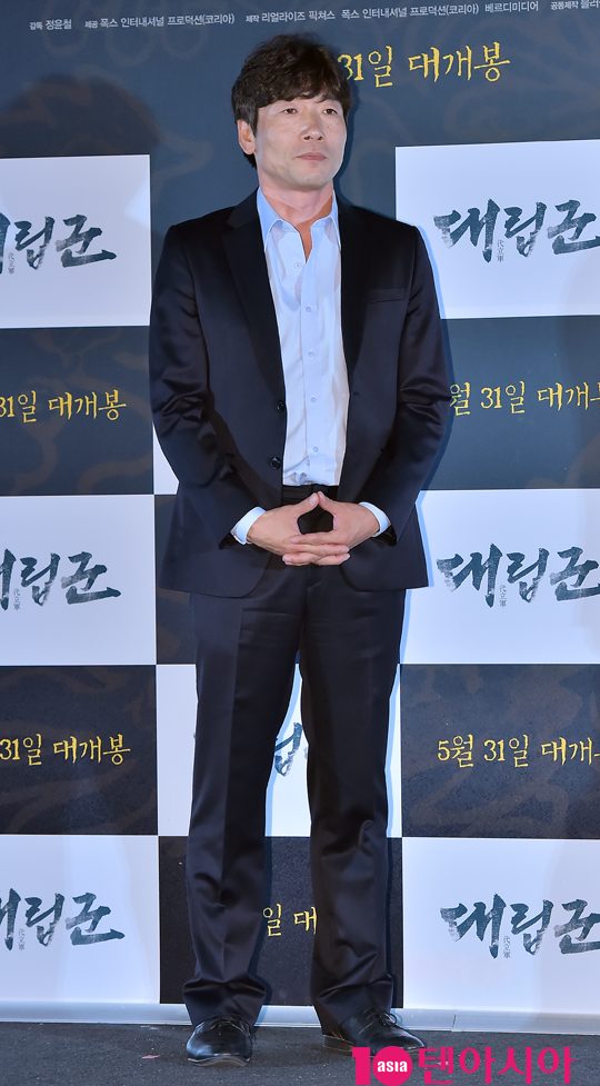 배우 박원상이 22일 오후 서울 성동구 행당동 CGV왕십리점에서 열린 영화 ‘대립군'(감독 정윤철) 언론시사회에 참석하고 있다.