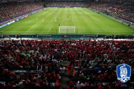 ▲ 잔디가 말끔하게 정리된 전주월드컵경기장. ⓒ대한축구협회