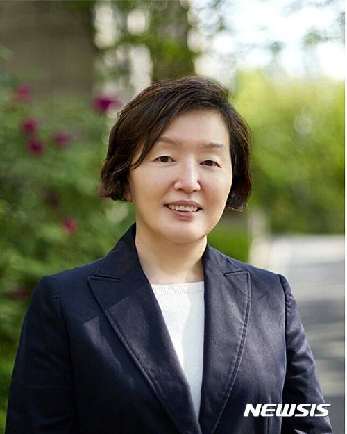 【서울=뉴시스】김현섭 기자 = 이화여대 김혜숙(61) 철학과 교수. (사진=이대 제공). 2017.5.25 afero@newsis.com
