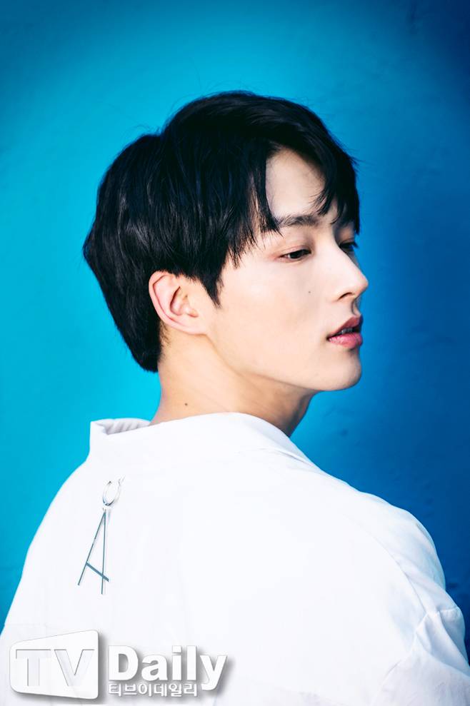TD인터뷰+] '프로듀스 101 치발남' 박성우, 섹시美도 있네