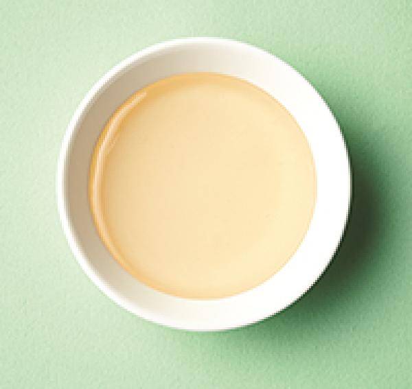 [헬스조선]과음 후에는 몸의 혈당이 일시적으로 떨어지면서 어지럼증, 피로감이 생길 수 있기 때문에 꿀물을 먹으면 증상 완화 효과를 볼 수 있다/사진=헬스조선 DB