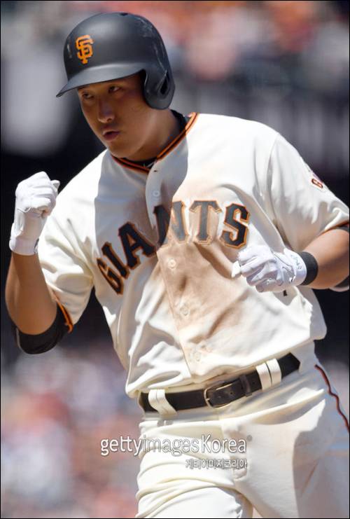 황재균 2루타. ⓒ 게티이미지