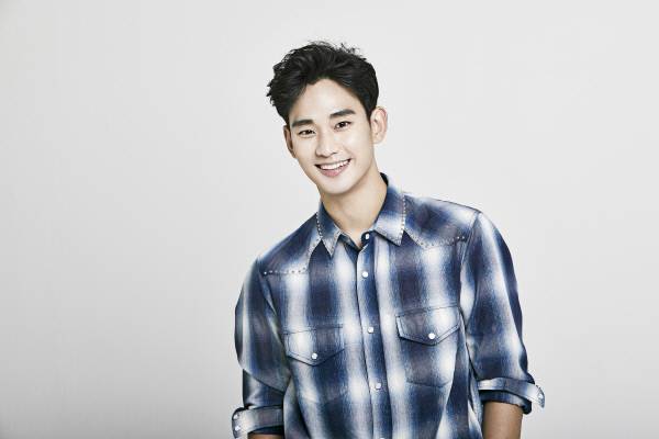 배우 김수현, 사진 코브 픽쳐스