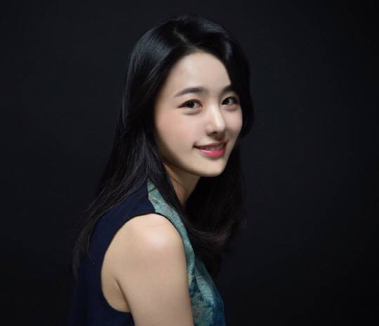 ◇드라마 '싱글와이프'에서 엄현경·성혁과 호흡을 맞추는 신인배우 전다현. 사진제공=와이콘엔터테인먼트