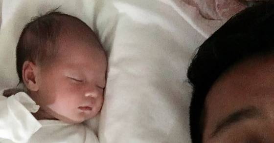 롯데 자이언츠 강민호가 딸바보임을 인증했다. [사진 강민호 인스타그램]