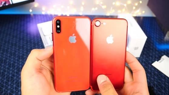 애플은 중국의 지식재산권 침해로 가장 큰 피해를 보는 미국 회사 중 하나다. 유튜브의 스마트폰 전문 매체 ‘에브리씽애플프로’가 최근 공개한 중국산 짝퉁 아이폰. 이 모조품(사진 위, 아래의 왼쪽)은 아이폰의 사용자 인터페이스와 제품 디자인을 거의 똑같이 베꼈다.[사진 유튜브 캡처]