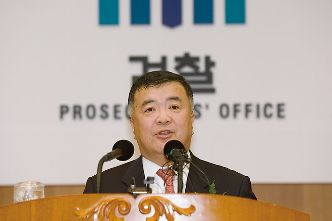 2009년 7월14일 열린 대검 중수부장 퇴임식에서 퇴임 인사를 하고 있는 이인규 변호사&nbsp;© 시사저널 이종현