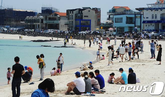 제주시 구좌읍 월정리 풍경. 2017.4.30/뉴스1 © News1 이석형 기자