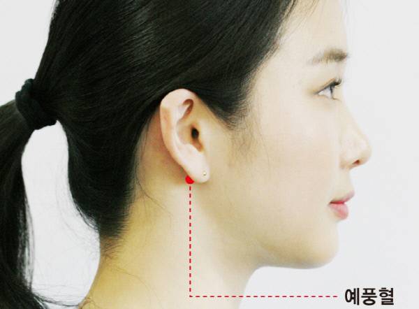 모델 | 이주하 간호사