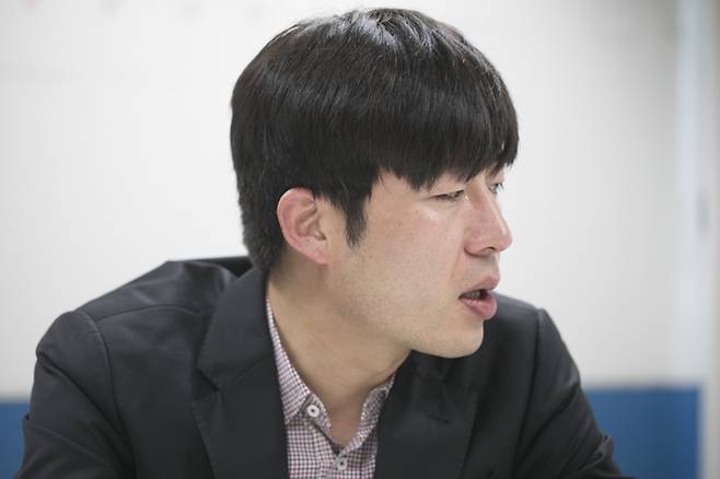 ▲ 허일후 MBC 아나운서는 25일 후배 동료인 오승훈 아나운서를 떠올리면 가슴이 아프다고 했다. 착하고 정의로운 후배는 바른 말을 했다는 이유로 아나운서국에서 쫓겨났다. 사진=이치열 기자