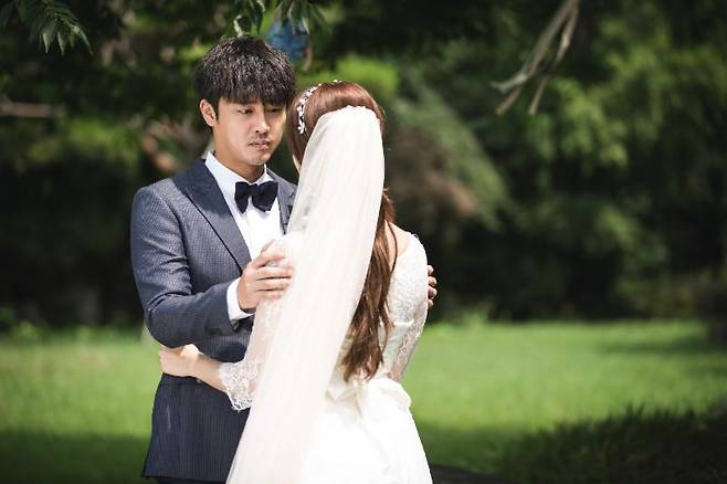 성혁이 사랑꾼 다운 면모로 시청자들의 시선을 사로잡았다. FNC엔터테인먼트