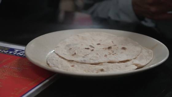 인도 주식 짜파티. 인도식 팬케이크다.
