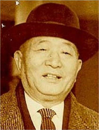 뼈속까지 일본인인 박춘금. 일본으로 도주해 거기에서 죽는다.