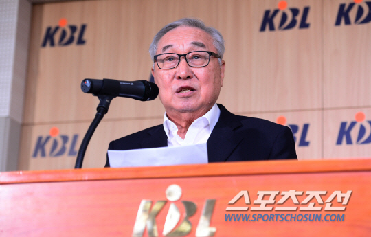 [포토] 김영기 총재 '모든경기 최선을 다해야 한다'