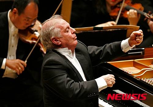 【서울=뉴시스】다니엘 바렌보임, 거장 지휘자 겸 피아니스트