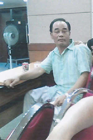 ⓒ시사IN 자료 : 기자는 중국 현지인 5명에게 조희팔의 사진(위)을 보여주었다.