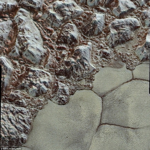 명왕성 표면 컬러 이미지