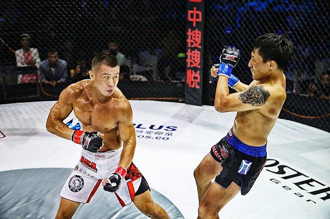 쿤룬파이트에서 맹활약하는 왕 싸이