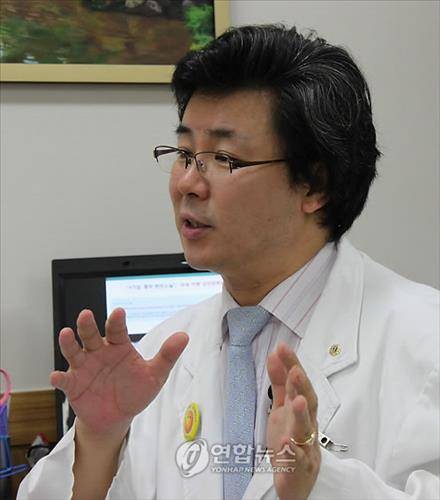 넥시아 개발자인 최원철 단국대 교수.