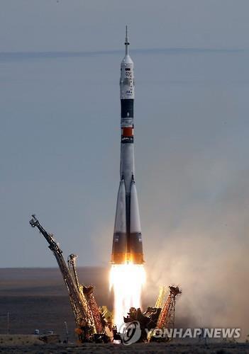 2015년 9월 카자흐스탄에서 발사된 소유즈FG 로켓 (EPA=연합뉴스 자료사진)