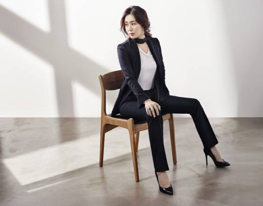 송윤아