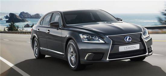 렉서스 LS 600hL