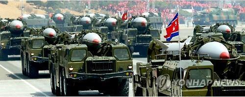이동식 발사 차량에 실린 북한의 스커드-C 단거리 미사일[연합뉴스 자료 사진]