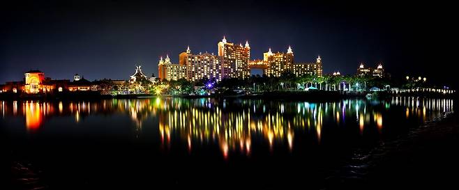 아틀란티스 리조트의 야경.