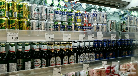 서울시 마포구의 한 대형마트에 진열된 무알코올 맥주들. (고무성 기자)