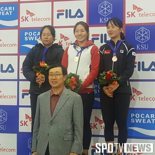 ▲ 여자 1000m 준우승자 박지우, 우승자 이상화, 3위 박승희(왼쪽부터) ⓒ김건일 기자