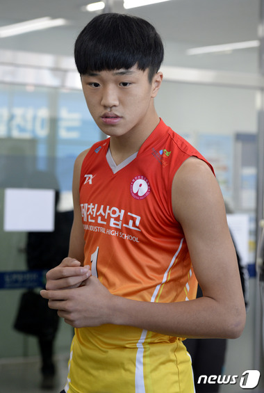 19세 이하 남자 배구대표팀의 임동혁. /뉴스1 © News1 안은나 기자