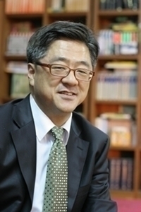 최우성 교수