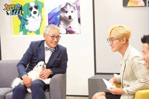 ‘개밥 주는 남자 시즌2’에 이경영이 강아지 향한 애정을 선보였다